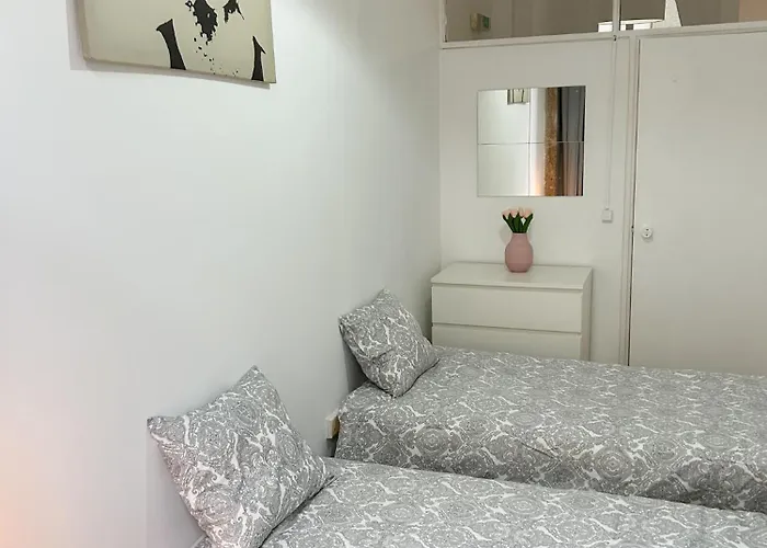 Flat - Downtown Daire *